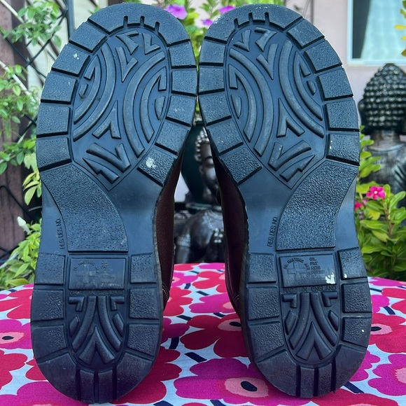 🏴󠁧󠁢󠁥󠁮󠁧󠁿 Vintage Dr. Martens MIE Chunky Lace Up Platform Ankle Boots UK 7 - Picture 11 of 17